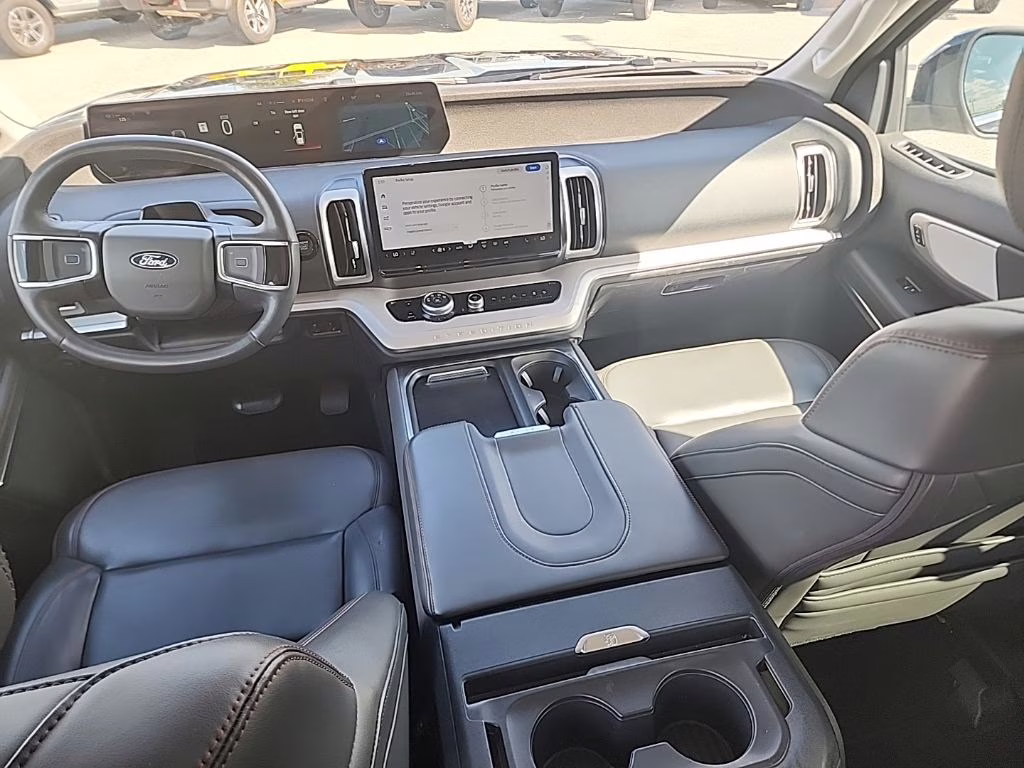 2025 Black Metallic Ford Expedition Max Active 4X4 SUV