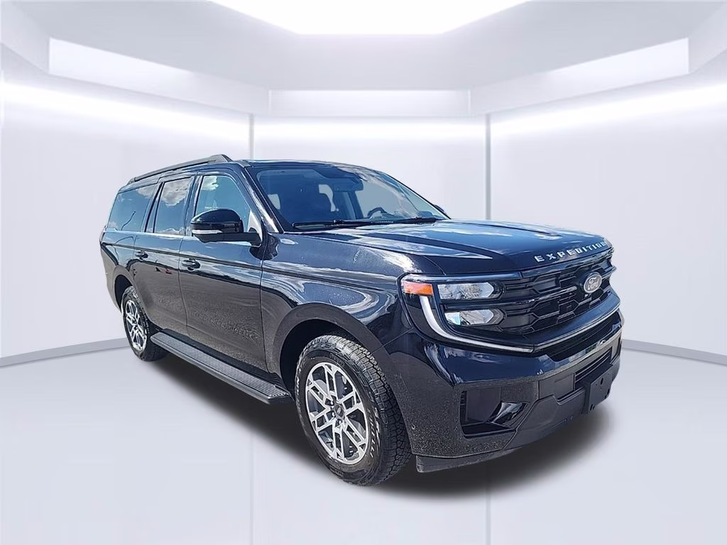 2025 Black Metallic Ford Expedition Max Active 4X4 SUV