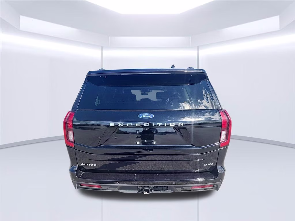 2025 Black Metallic Ford Expedition Max Active 4X4 SUV
