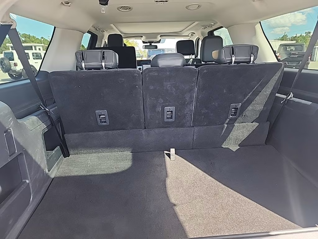 2025 Black Metallic Ford Expedition Max Active 4X4 SUV