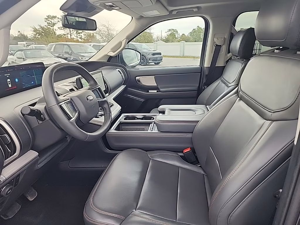 2025 Gray Metallic Ford Expedition Max Active 4X4 SUV