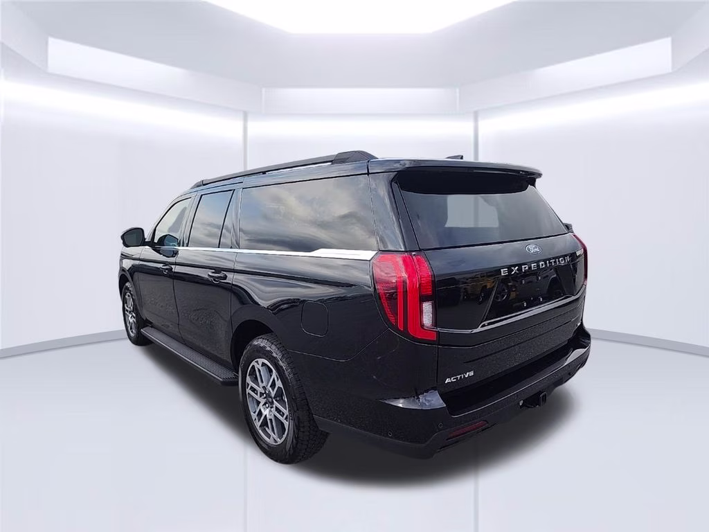 2025 Black Metallic Ford Expedition Max Active 4X4 SUV