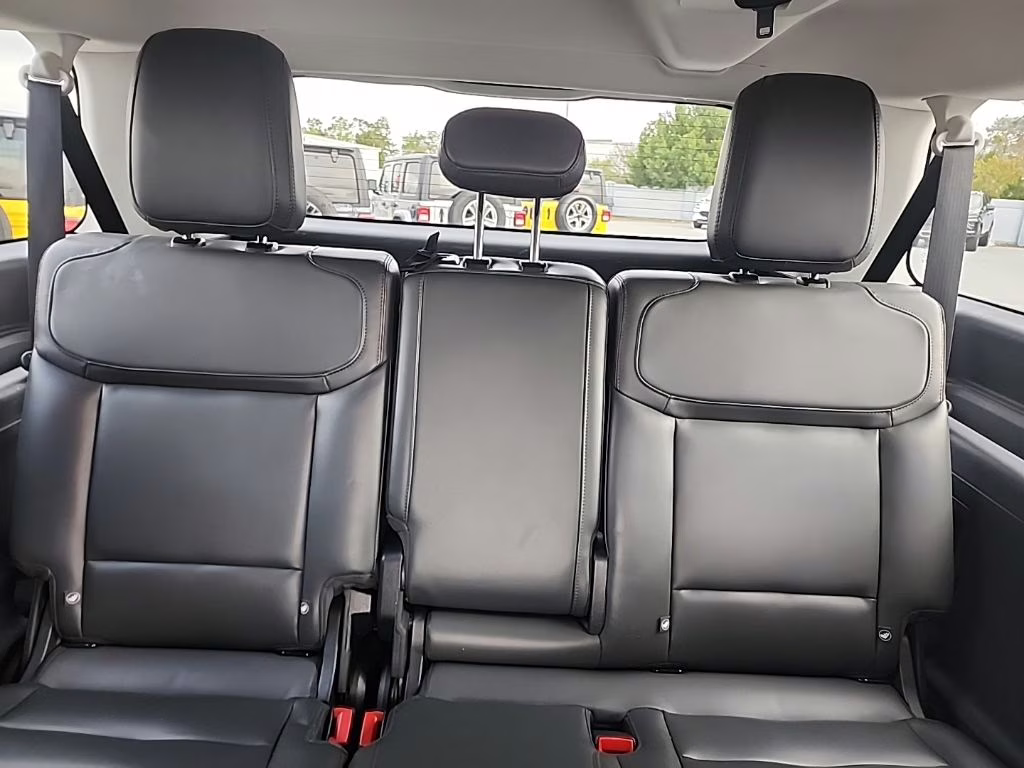 2025 Black Metallic Ford Expedition Max Active 4X4 SUV