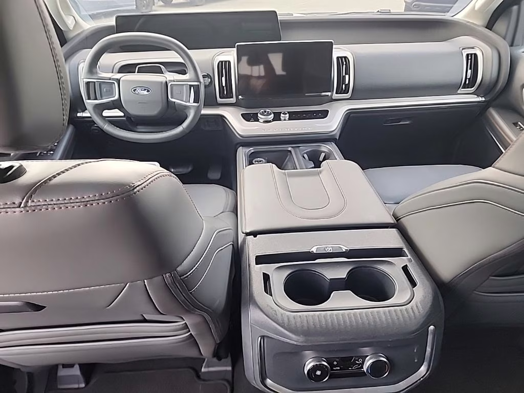 2025 Black Metallic Ford Expedition Max Active 4X4 SUV