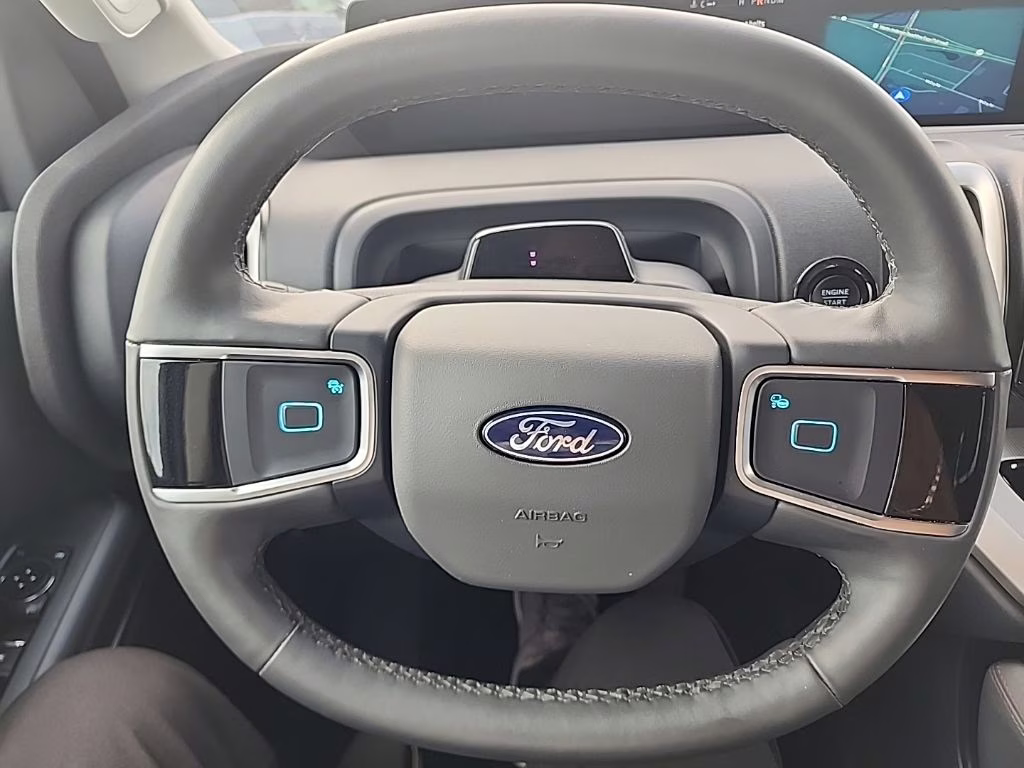 2025 Black Metallic Ford Expedition Max Active 4X4 SUV