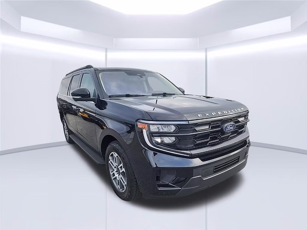 2025 Black Metallic Ford Expedition Max Active 4X4 SUV