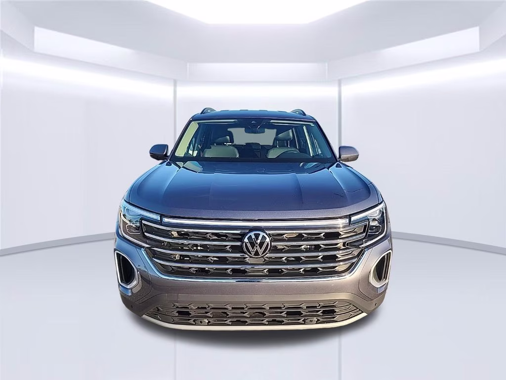 2025 Platinum Gray Metallic Volkswagen Atlas 2.0T SE w/Technology FWD SUV