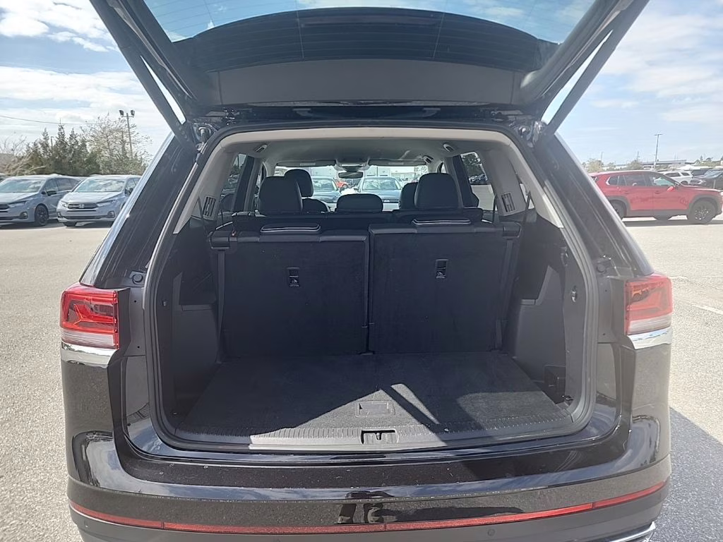 2025 Black Volkswagen Atlas 2.0T SE w/Technology FWD SUV