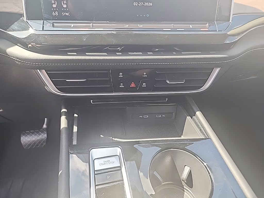 2025 Black Volkswagen Atlas 2.0T SE w/Technology FWD SUV