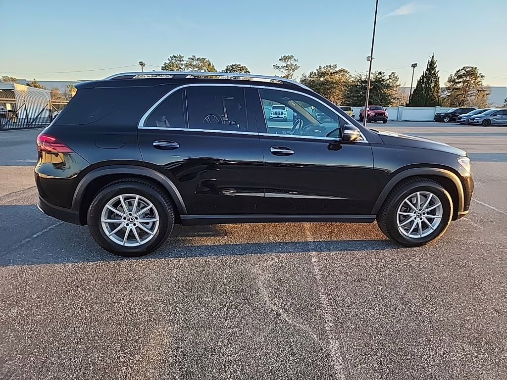 2025 Black Mercedes-Benz GLE GLE 350 AWD SUV