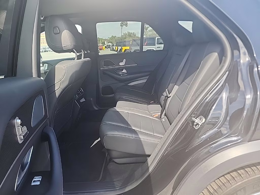 2025 Black Mercedes-Benz GLE GLE 350 AWD SUV