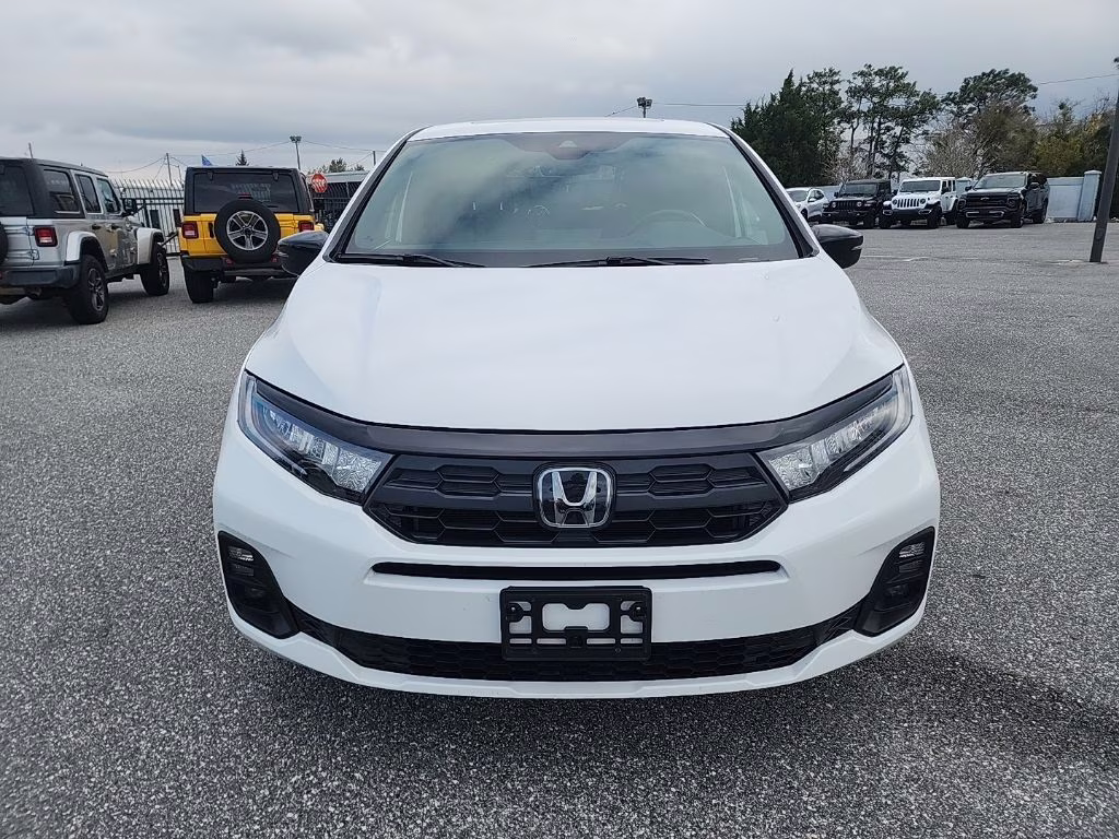 2025 white Honda Odyssey Sport-L FWD Van