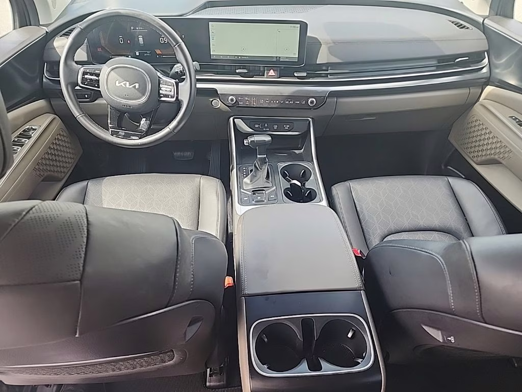 2025 Panthera Metal Kia Carnival LXS FWD Van