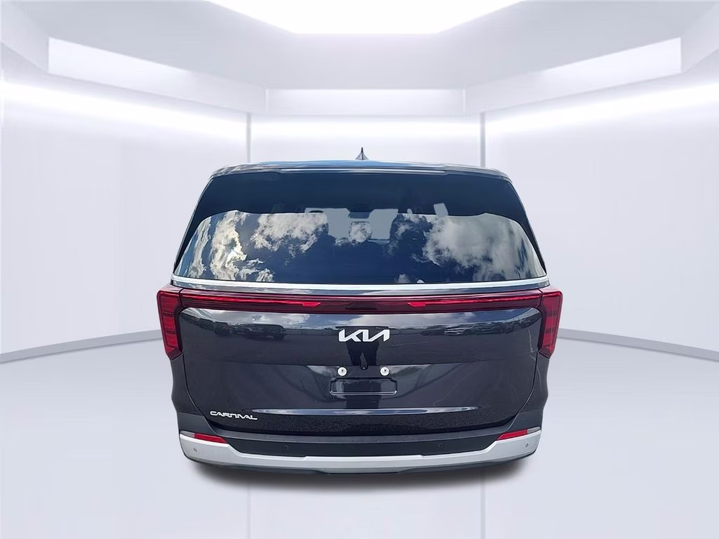 2025 Panthera Metal Kia Carnival LXS FWD Van