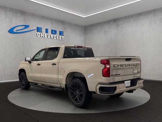 2026 Summit White Chevrolet Silverado 1500 Custom 4X4 Truck