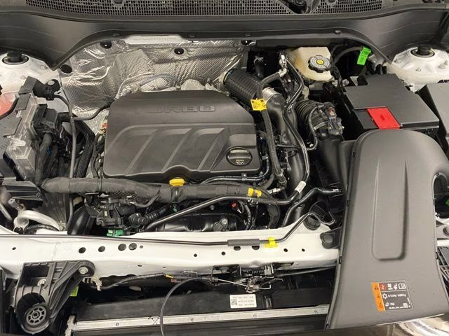 2026 Summit White Chevrolet Trax ACTIV FWD SUV