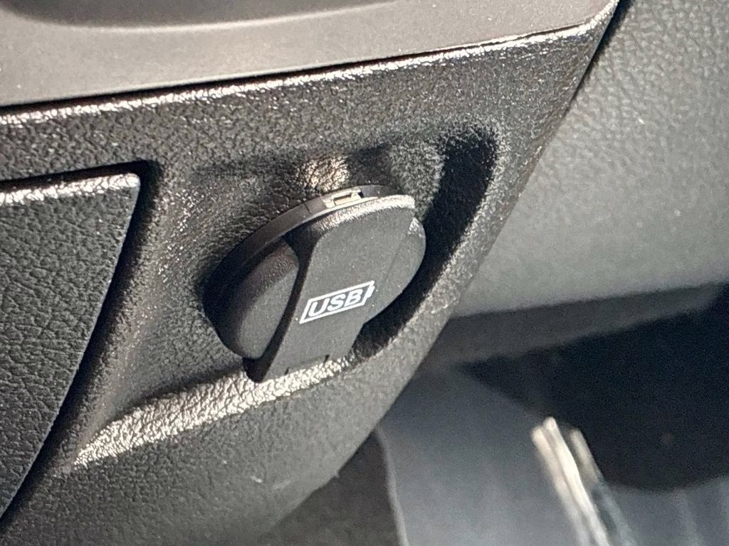 2023 Bright White Clearcoat Ram 1500 Classic SLT 4X4 Truck