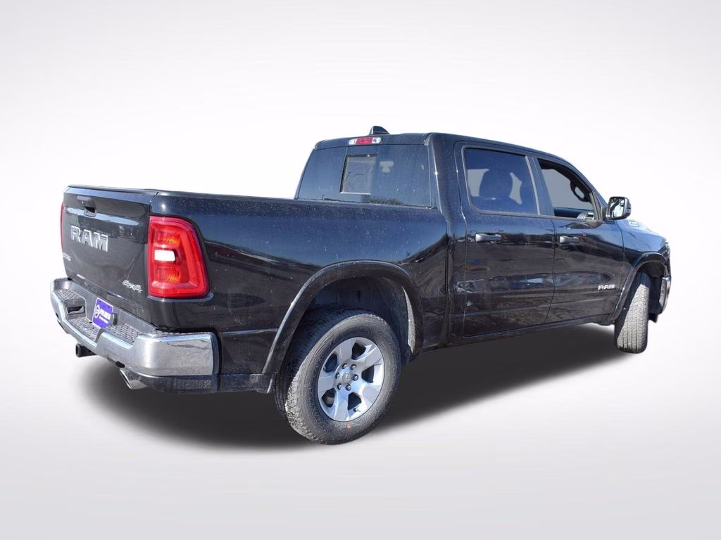 2026 Diamond Black Crystal Pearlcoat Ram 1500 Big Horn/Lone Star 4X4 Truck