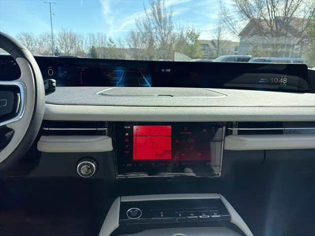 2026 Starlight Gray Premium Colorant Lincoln Navigator Reserve 4X4 SUV