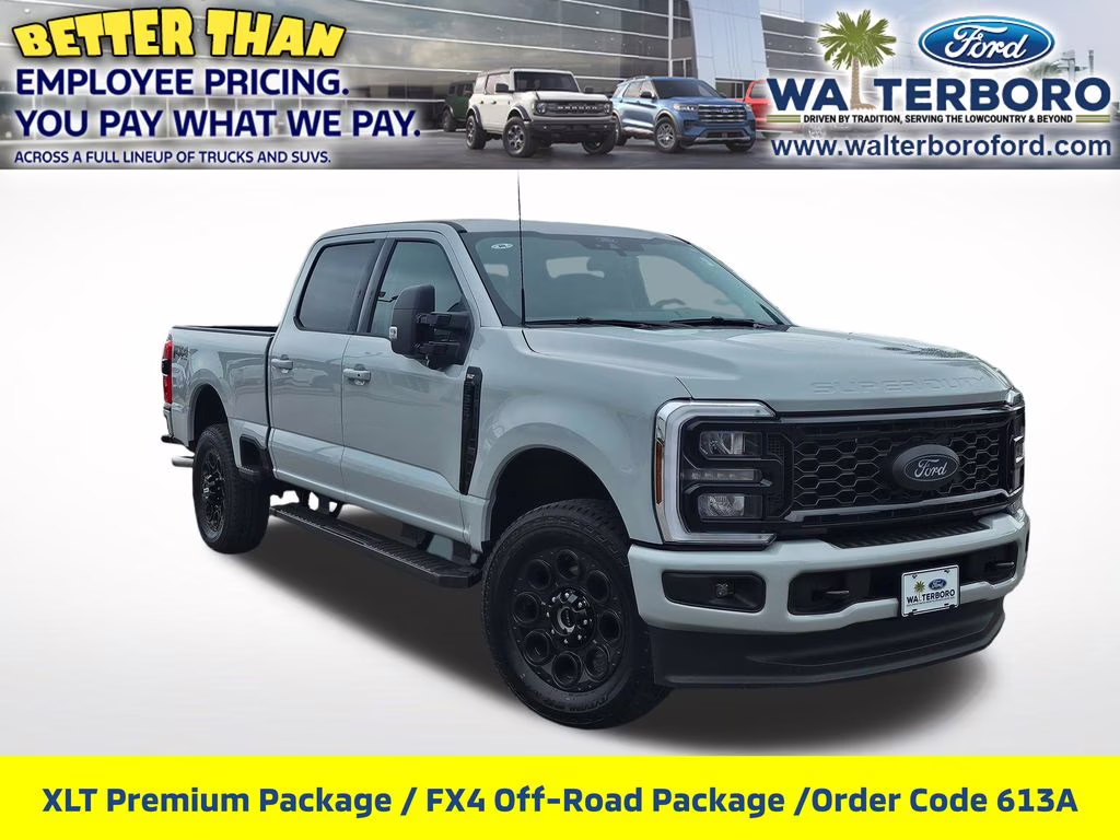 2026 Avalanche Ford Super Duty F-350 SRW XLT 4X4 Truck