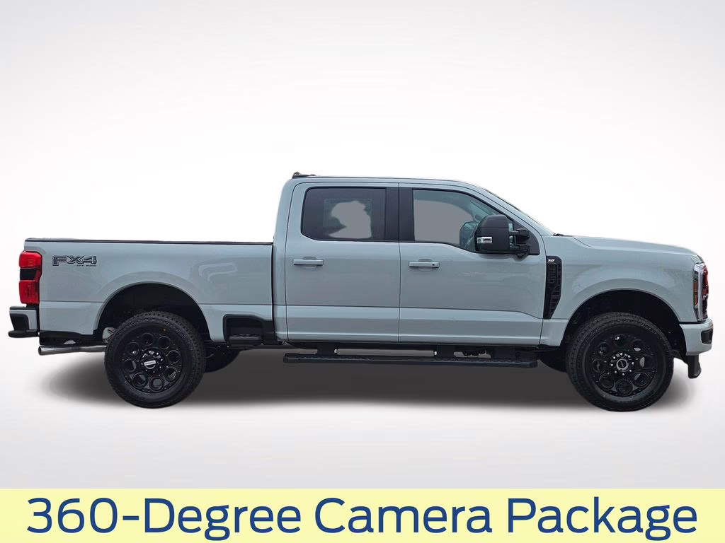 2026 Avalanche Ford Super Duty F-350 SRW XLT 4X4 Truck