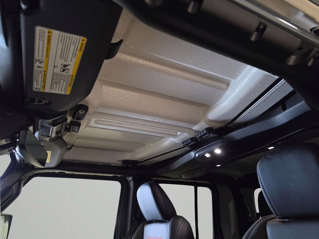 2026 Anvil Clearcoat Jeep Gladiator Rubicon 4X4 Truck