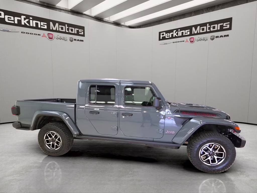 2026 Anvil Clearcoat Jeep Gladiator Rubicon 4X4 Truck