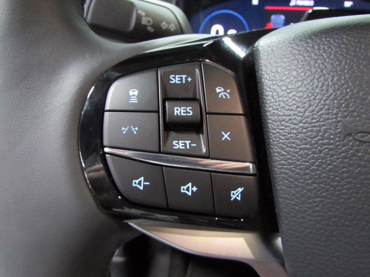 2026 Carbonized Gray Metallic Ford Explorer Platinum 4X4 SUV