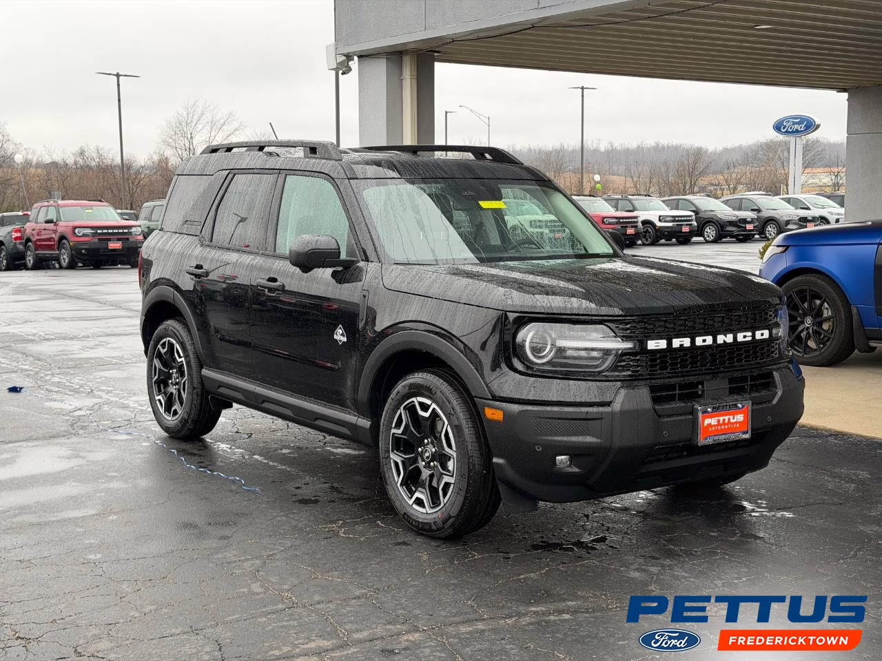 2026 Shadow Black Ford Bronco Sport Outer Banks 4X4 SUV
