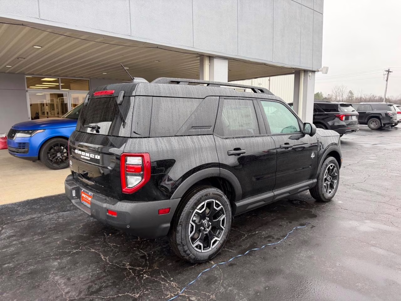 2026 Shadow Black Ford Bronco Sport Outer Banks 4X4 SUV