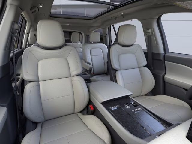 2026 White Lincoln Aviator Reserve RWD SUV