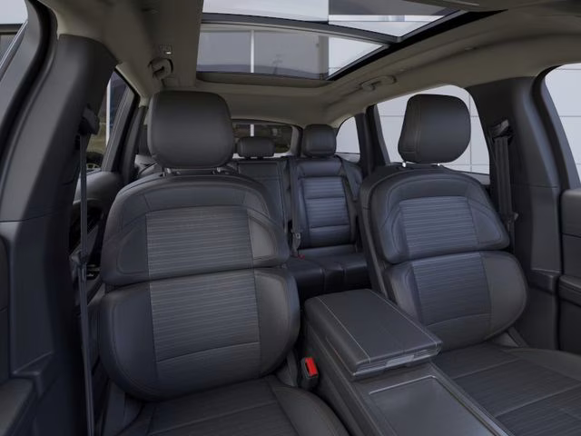 2026 Gray Matter Metallic Clearcoat Lincoln Nautilus Reserve AWD SUV