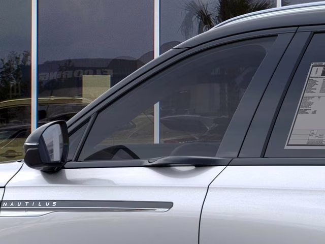 2026 Silver Radiance Metallic Clearcoat Lincoln Nautilus Reserve AWD SUV