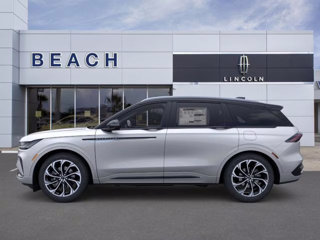2026 Silver Radiance Metallic Clearcoat Lincoln Nautilus Reserve AWD SUV