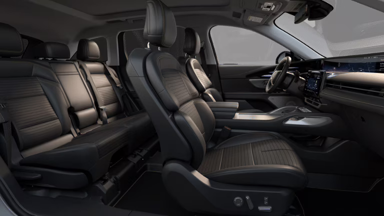 2026 Silver Radiance Metallic Clearcoat Lincoln Nautilus Reserve AWD SUV