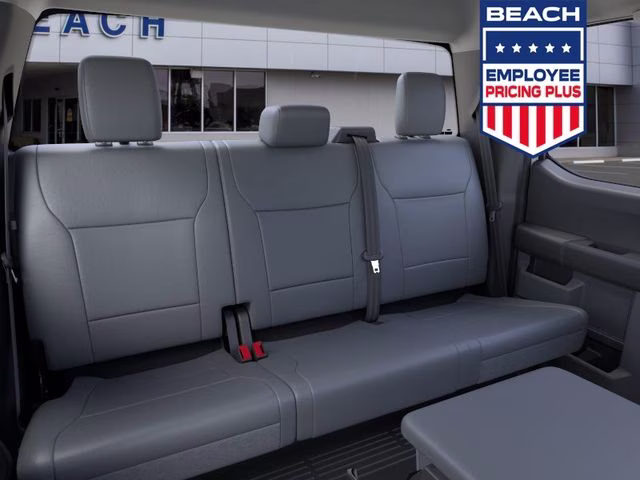 2026 Oxford White Ford Super Duty F-250 SRW XL 4X4 Truck