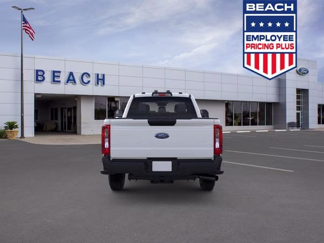 2026 Oxford White Ford Super Duty F-250 SRW XL 4X4 Truck