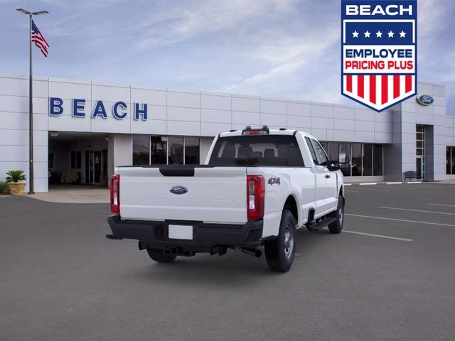 2026 Oxford White Ford Super Duty F-250 SRW XL 4X4 Truck