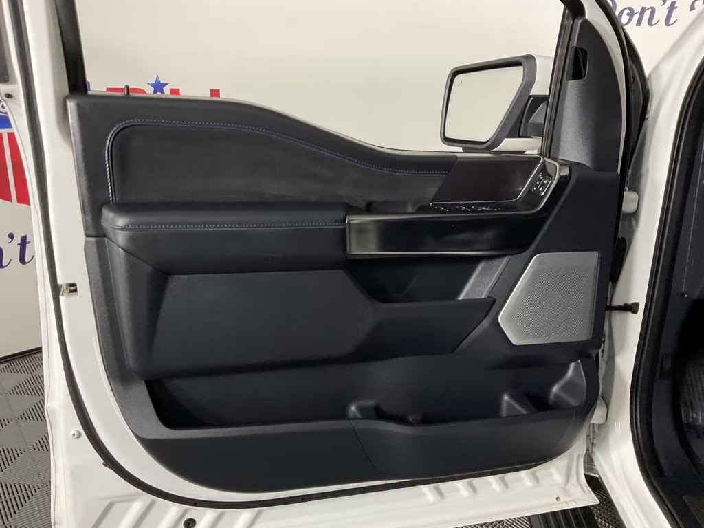 2024 White Metallic Ford F-150 Platinum 4X4 Truck