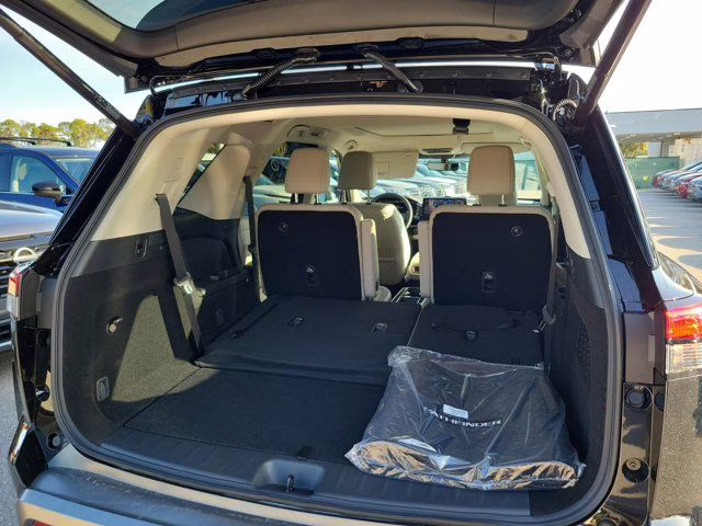 2026 Super Black Nissan Pathfinder SL FWD SUV