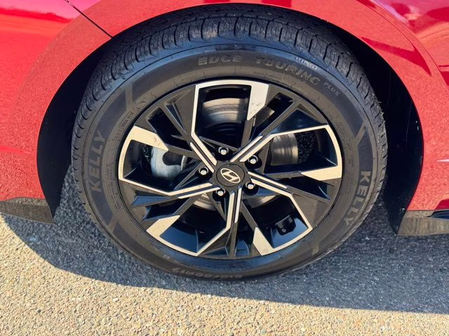 2024 Ultimate red Hyundai Sonata SEL FWD Sedan