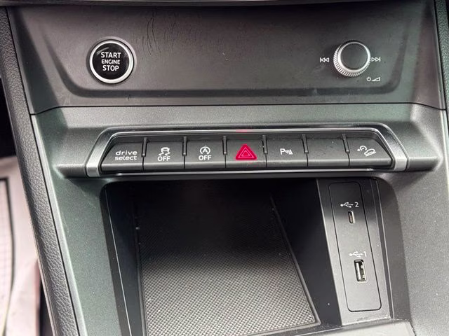 2021 Black Metallic Audi Q3 Premium AWD SUV