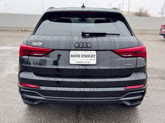 2021 Black Metallic Audi Q3 Premium AWD SUV
