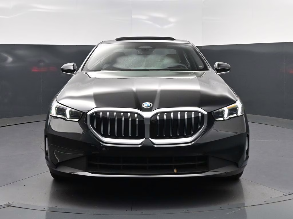 2025 Black Sapphire Metallic BMW 5 Series 530i RWD Sedan