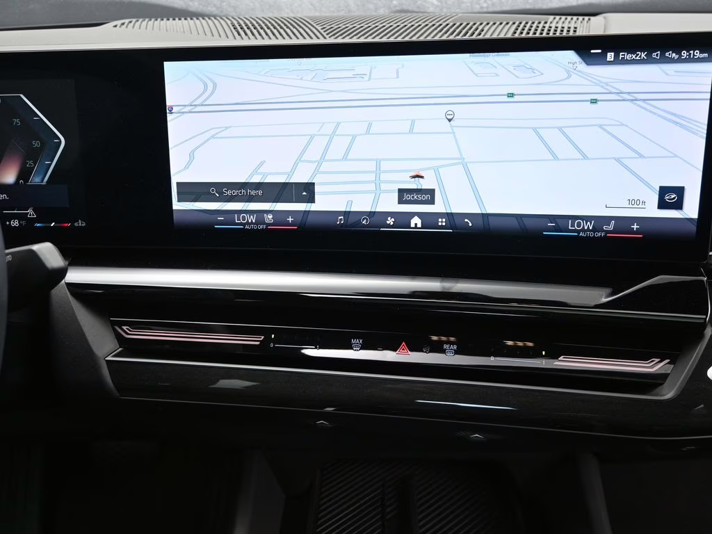 2025 Black Sapphire Metallic BMW 5 Series 530i RWD Sedan