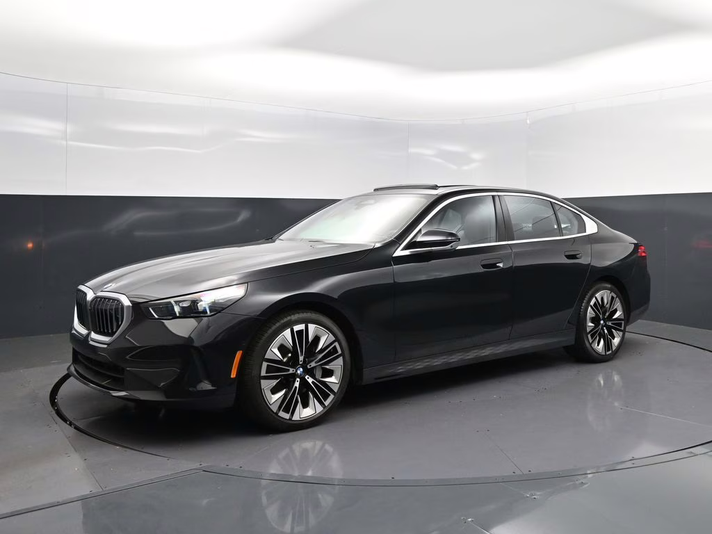 2025 Black Sapphire Metallic BMW 5 Series 530i RWD Sedan