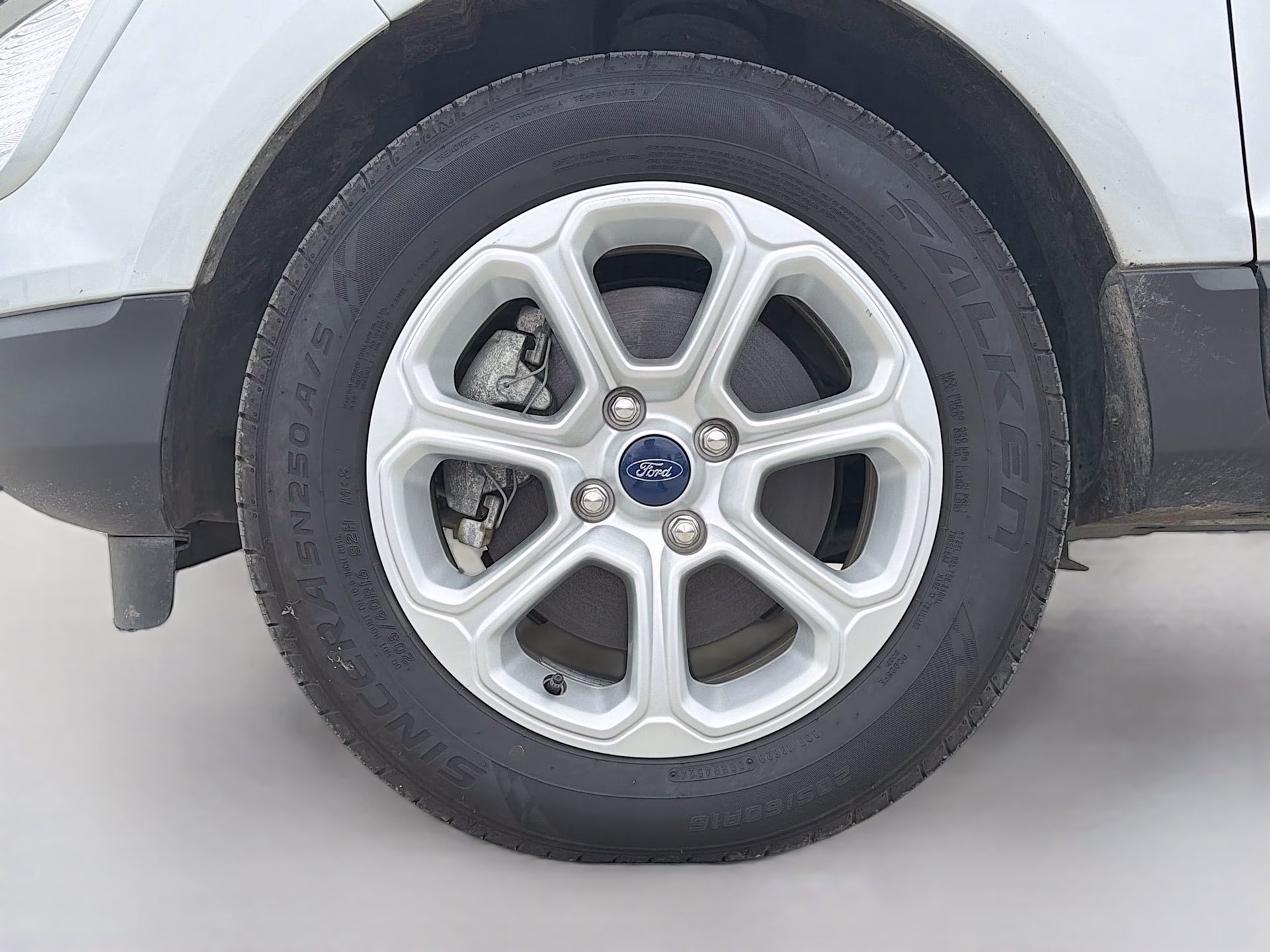 2021 Moondust Silver Metallic Ford EcoSport SE FWD SUV