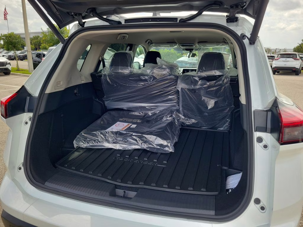 2026 Everest White Pearl Tricoat Nissan Rogue Rock Creek AWD SUV