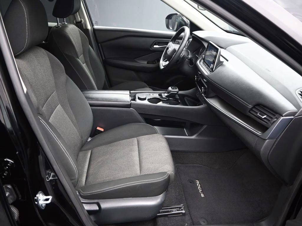 2025 Super Black Nissan Rogue SV AWD SUV