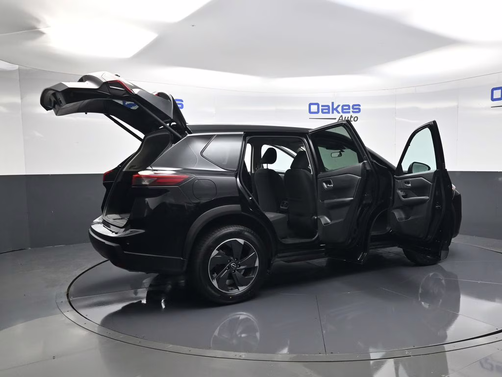 2025 Super Black Nissan Rogue SV AWD SUV